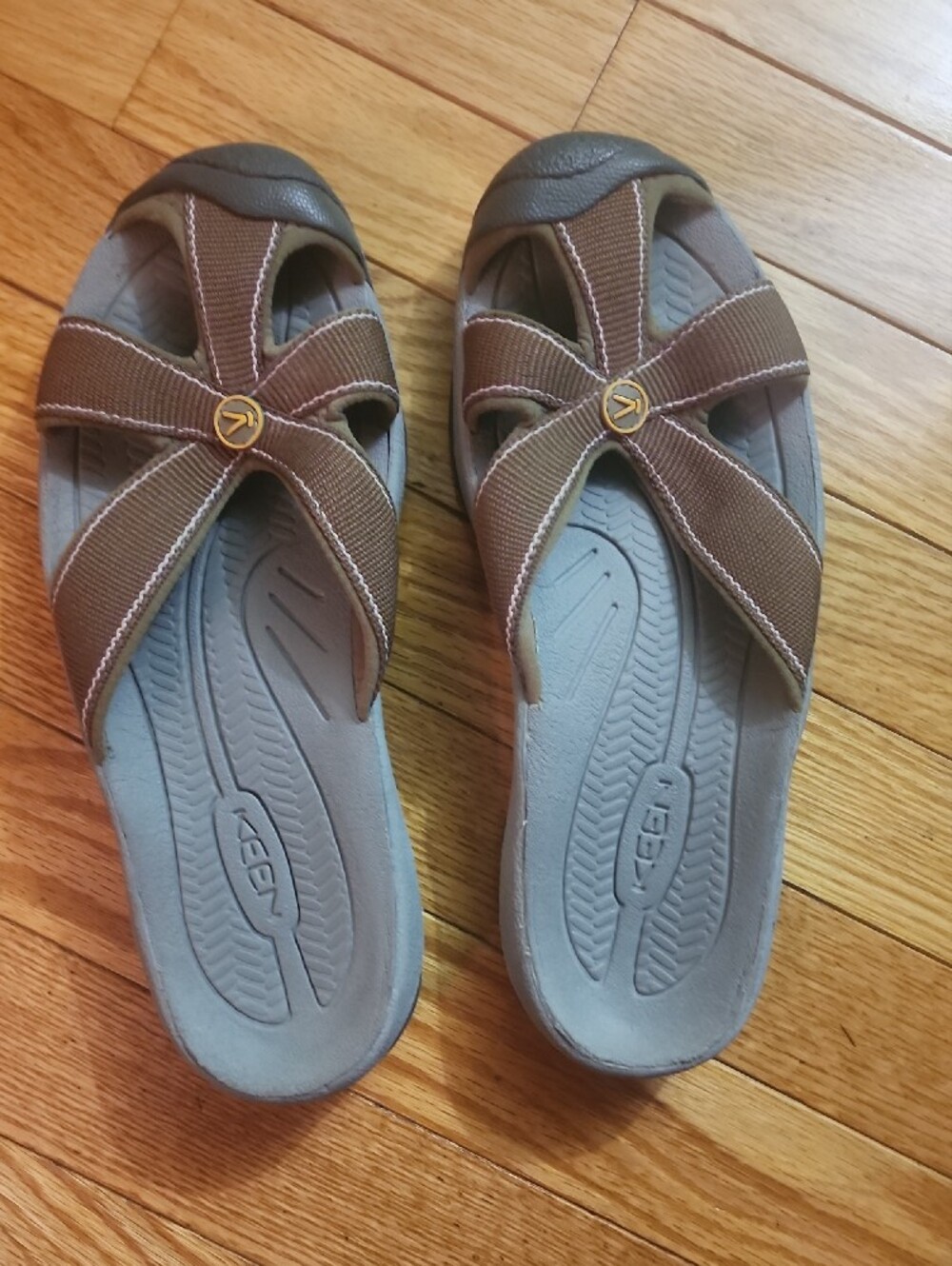 KEEN Bali Women's Brown Slip-On Sandals - Picture 5 of 5